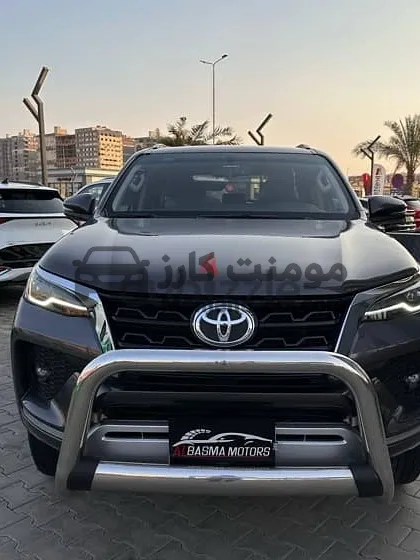 تويوتا فورتشنر 2023 اتوماتيك 40 ألف للبيع