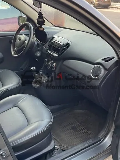 هيونداي i10 موديل 2010 - 142 ألف كم - رخصة سنتين