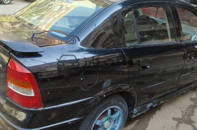 اوبل أسترا 2000 مانيوال حالة ممتازة للبيع