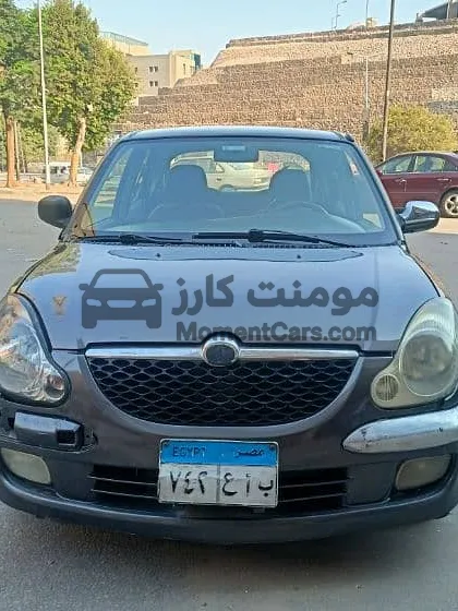 دايهاتسو سيريون موديل 2000 اوتوماتيك للبيع