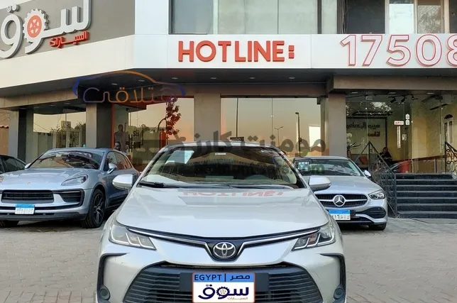 تويوتا كورولا 2021 اتوماتيك للبيع