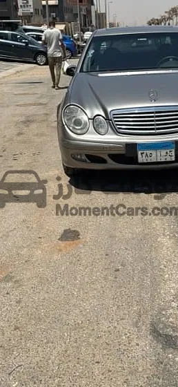 مرسيدس E240 موديل 2004 اتوماتيك للبيع