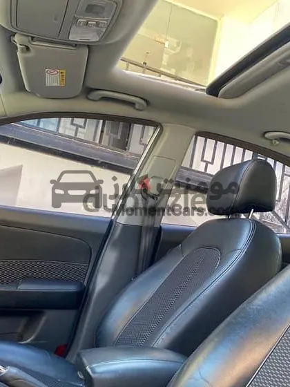 هيونداي افانتي 2007 كاملة فتحة سقف للبيع