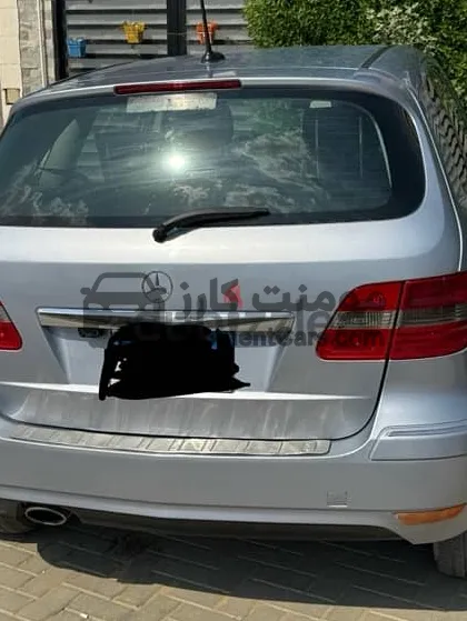 مرسيدس B150 2009 فرش جلد عداد قليل للبيع