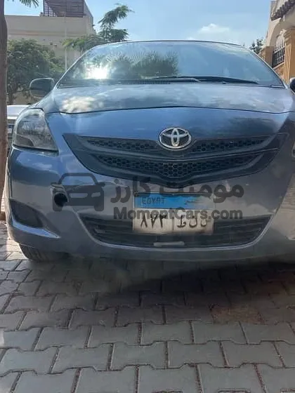 تويوتا ياريس 2006 اتوماتيك فبريكا دواخل للبيع