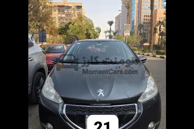 بيجو 208 2014 أتوماتيك فبريكة دواخل للبيع