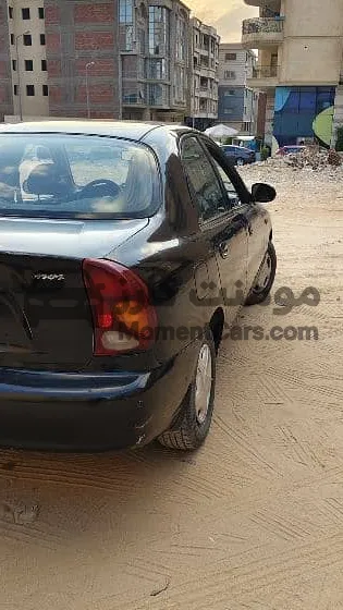 لانوس 2 اتوماتيك 2002 عداد قليل بحالة ممتازة