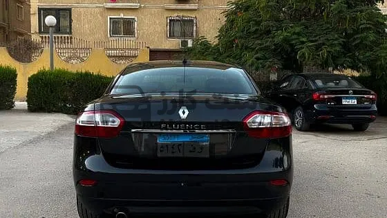 رينو فلوينس 2010 سوداء اوتوماتيك مستعملة للبيع