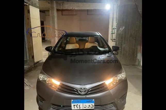 تويوتا كورولا 2014 اتوماتيك أول فئة للبيع