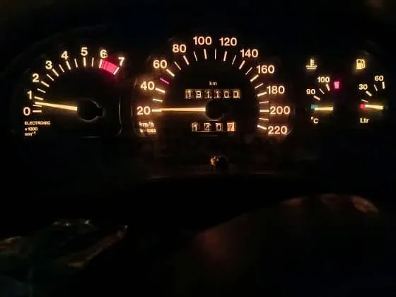 اوبل فيكترا 1995 اتوماتيك 2000 سي سي للبيع