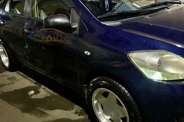 تويوتا ياريس سيدان 2007 مانيوال للبيع
