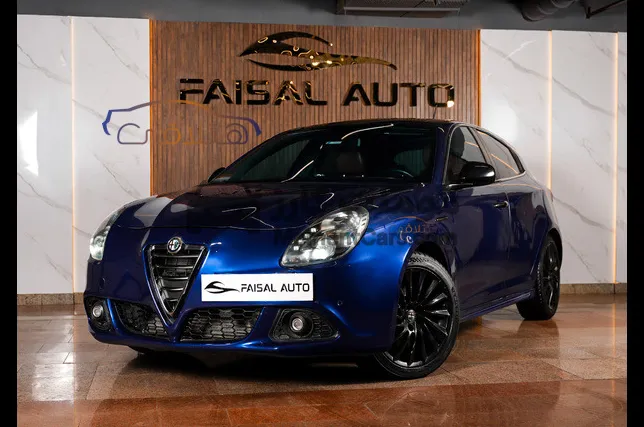 ألفاروميو جوليا 2015 أتوماتيك