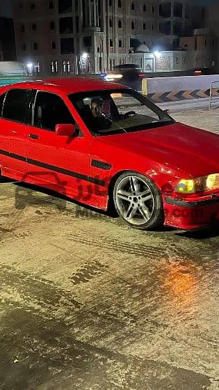 بي إم دبليو 316 موديل 1992 فتحة سقف