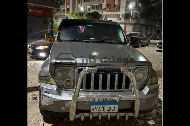 جيب شيروكي 2008 اتوماتيك بحالة ممتازة