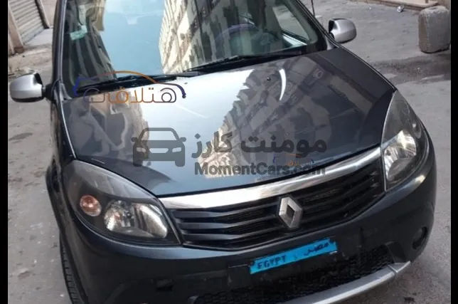 رينو سانديرو 2013 مانيوال حالة ممتازة للبيع