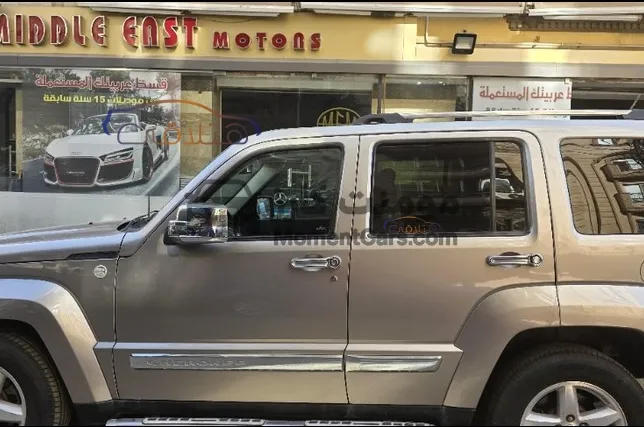 جيب شيروكي 2013 LX أتوماتيك للبيع في القاهرة
