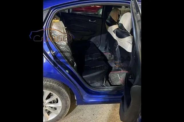 شيري اريزو 5 2025 فئة تانية اتوماتيك للبيع