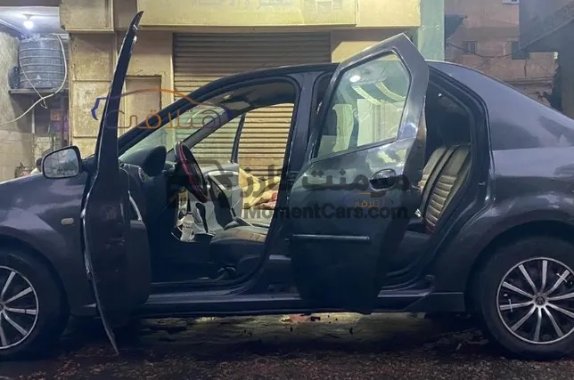 رينو MCV 2013 اتوماتيك للبيع بحالة جيدة