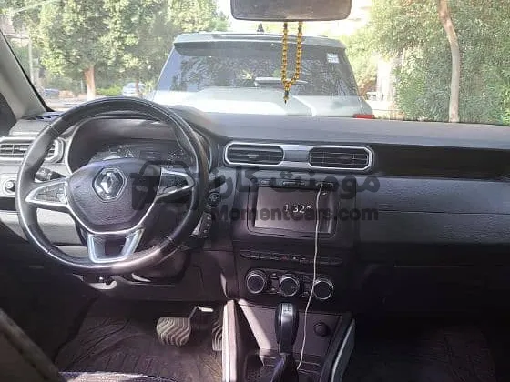 رينو داستر 2021 أعلى فئة كاميرا 360 وبصمة