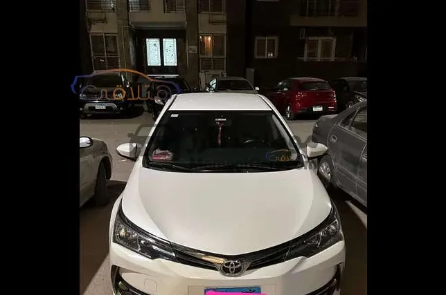 تويوتا كورولا 2018 اتوماتيك للبيع