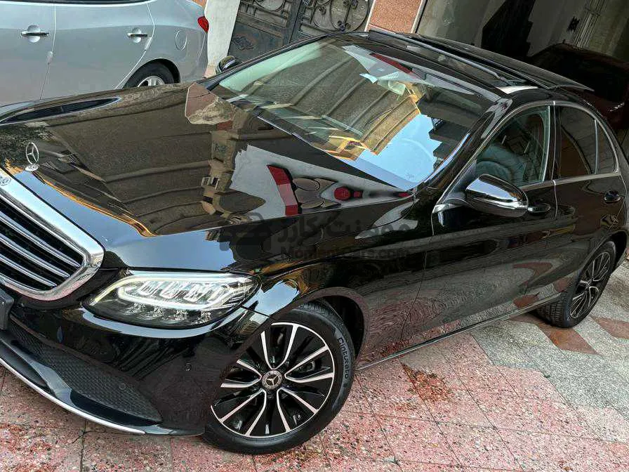 مرسيدس C200 2020 Exclusive فابريكة للبيع