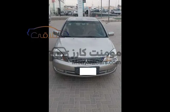 لانسر بومة 2009 اتوماتيك 1600 فابريكة دواخل استخدام راقي