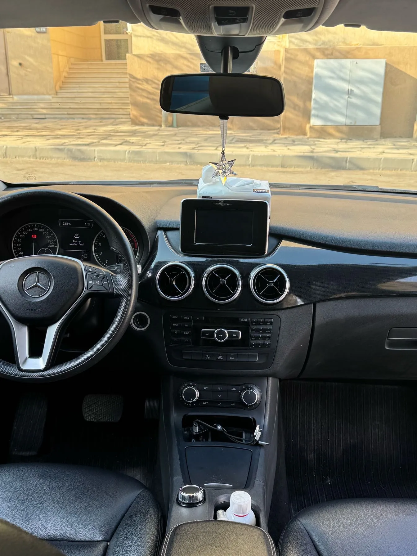 مرسيدس B180 2014 اتوماتيك حالة ممتازة