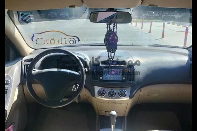 هيونداي إلنترا HD 2011 أوتوماتيك للبيع بحالة ممتازة