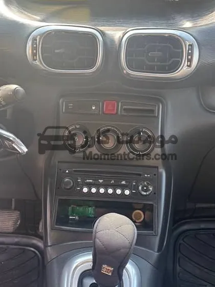 سيتروين C3 بيكاسو 2013 اعلى فئة 140 ألف كم للبيع