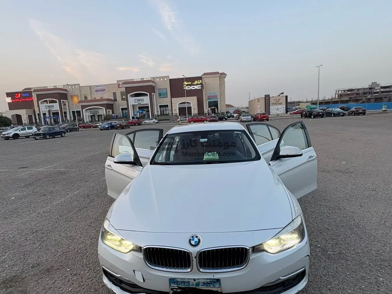 بي ام دبليو 318i 2016 اتوماتيك حالة ممتازة