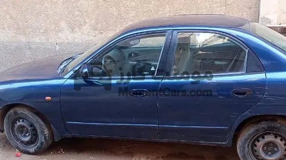 دايو نوبيرا 2003 مانيوال فبريكة جوه رخصة طويلة للبيع