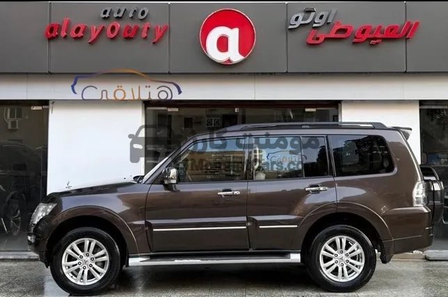 ميتسوبيشي باجيرو 2019 اتوماتيك للبيع