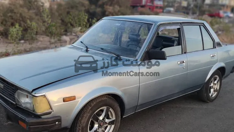 تويوتا كورولا 1983 مانيوال للبيع