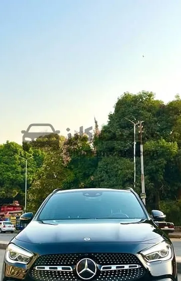 مرسيدس GLA 180 2022 AMG كسر زيرو للبيع