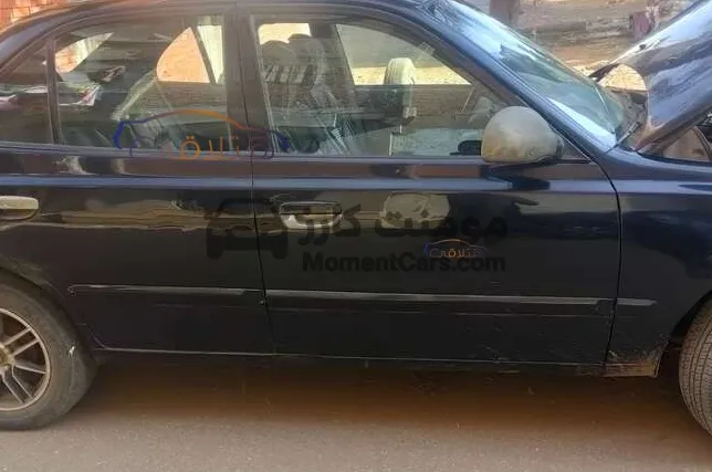 هيونداي فيرنا 2010 مانيوال كاوتش وجنط جديد