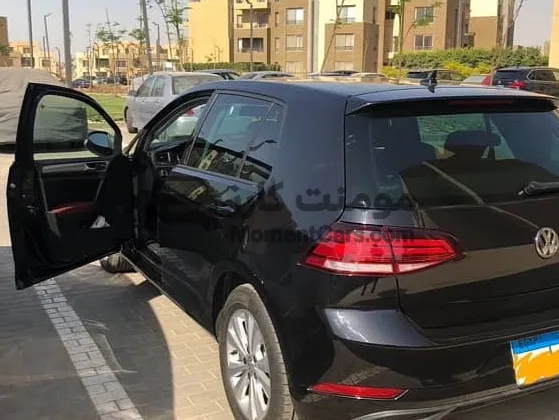 فولكس فاجن جولف 7.5 موديل 2018 بحالة ممتازة للبيع