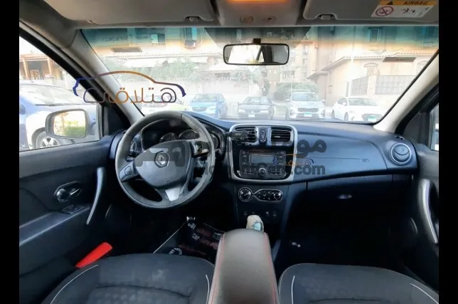 رينو لوجان 2015 مانيوال فئة ثانية للبيع
