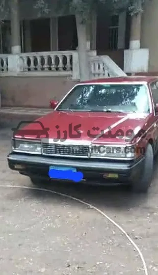 مازدا 929 موديل 1988 خليجي اتوماتيك للبيع