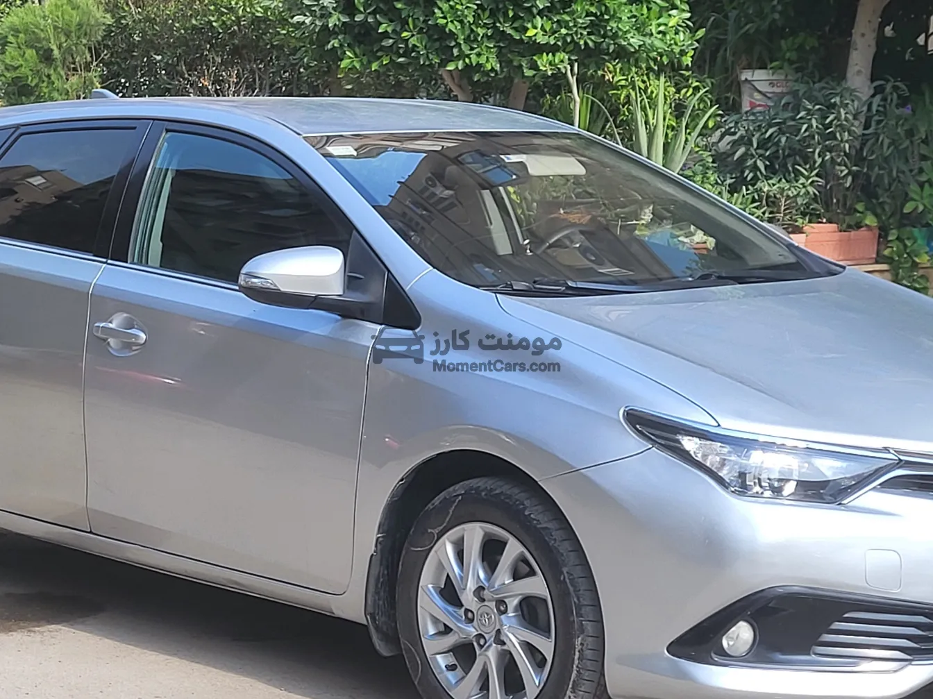 تويوتا اوريس 2016 اتوماتيك فابريكة 98 ألف كم للبيع