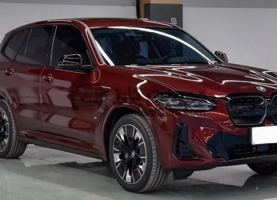 بي ام دبليو iX3 2025 كهرباء جديدة للبيع