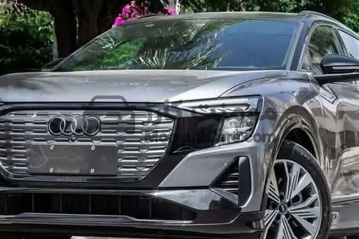 أودي Q4 إي ترون 2025 جديدة - كهرباء - 340 حصان