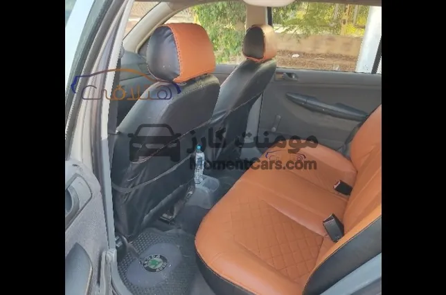 سكودا فابيا 2002 مانيوال 1000cc هاتشباك للبيع