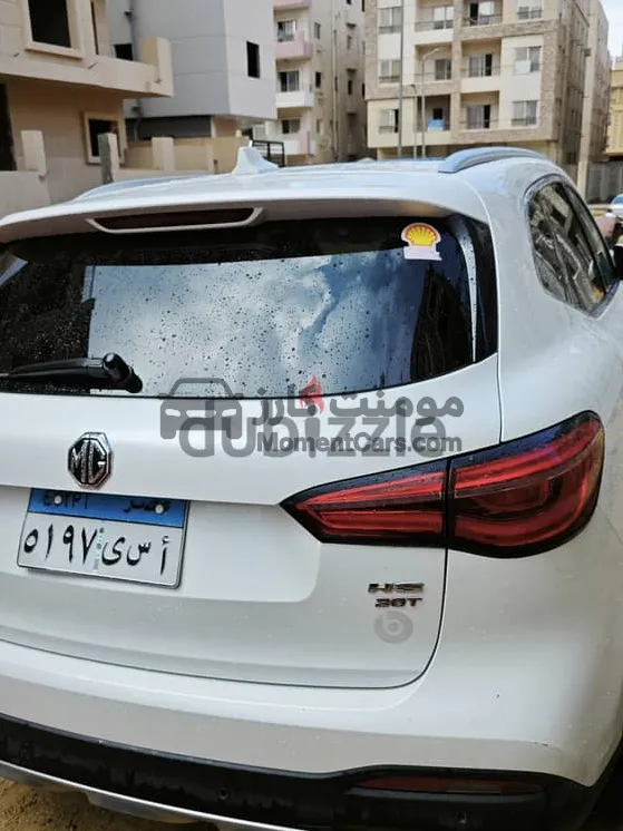 MG HS 2022 فابريكة بالكامل SUV للبيع