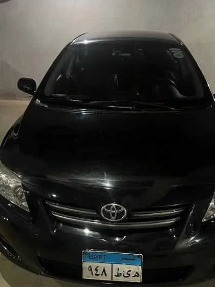 تويوتا كورولا 2010 فابريكة أول مالك صيانة توكيل