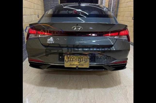 هيونداي إلنترا CN7 2021 سمارت سيفتي