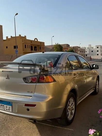 ميتسوبيشي لانسر شارك 2013 الفئة الثانية للبيع