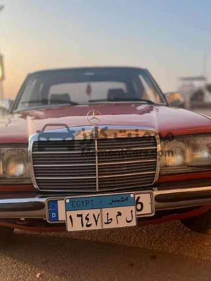 مرسيدس بنز 200 موديل 1981 اتوماتيك للبيع