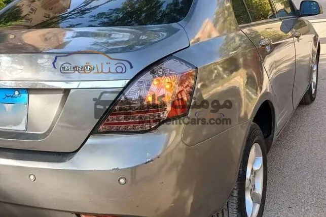 جيلي امجراند 7 مانيوال 2015 سيدان