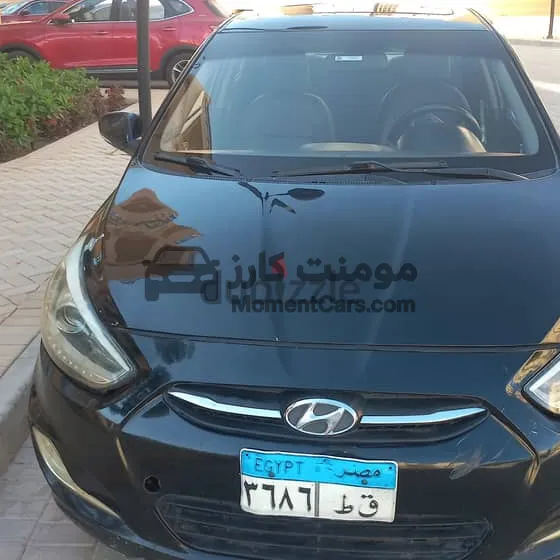 هيونداي أكسنت 2015 أوتوماتيك للبيع بفتحة سقف وغاز طبيعي