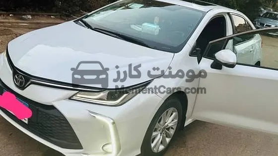 تويوتا كورولا 2024 سمارت فتحة سقف للبيع